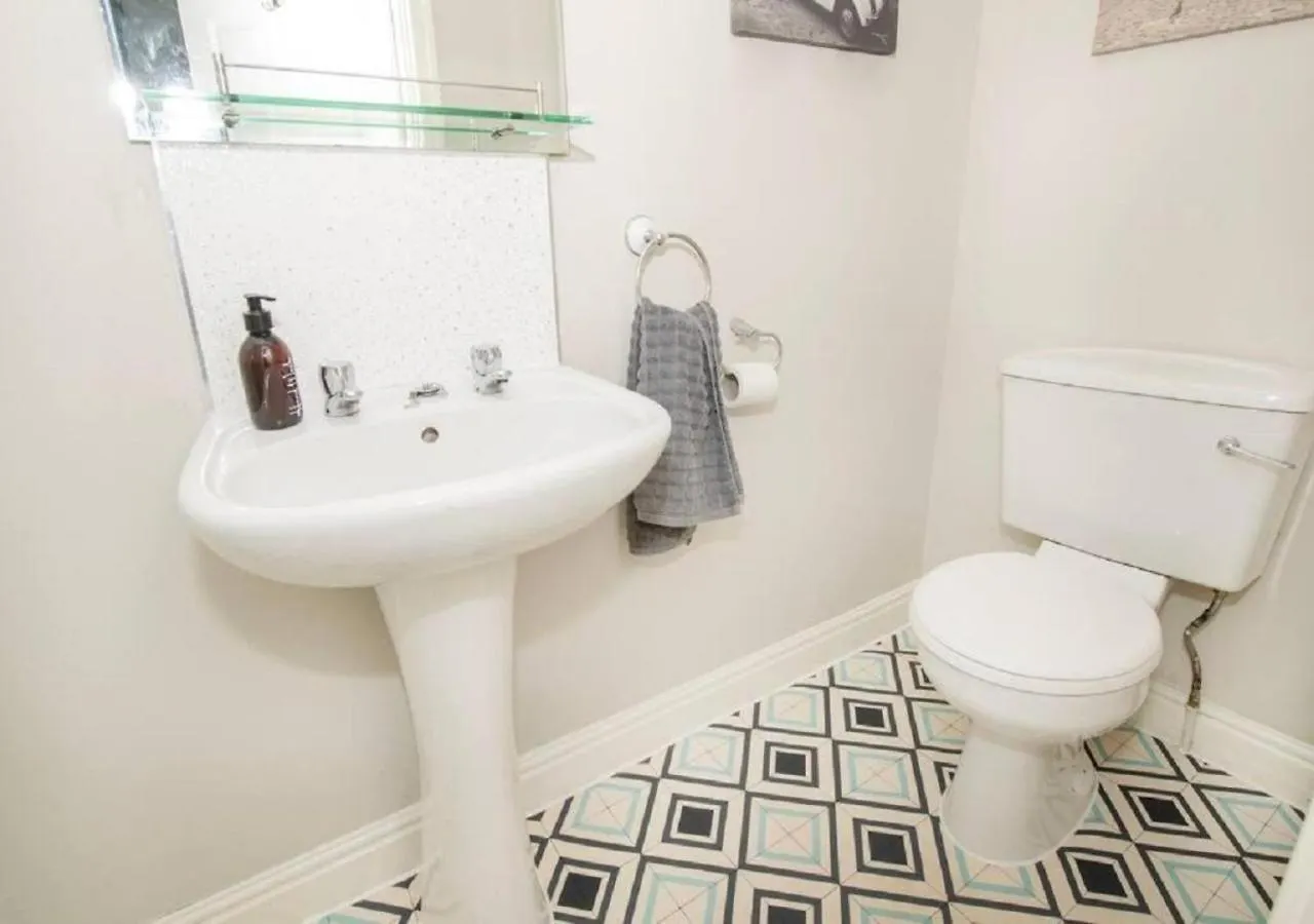 Seabirds - Cosy Ground Floor Apartment With Parking Space Scarborough